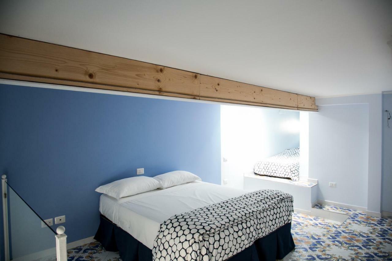 Casa Niccolo Apartment Naples Luaran gambar