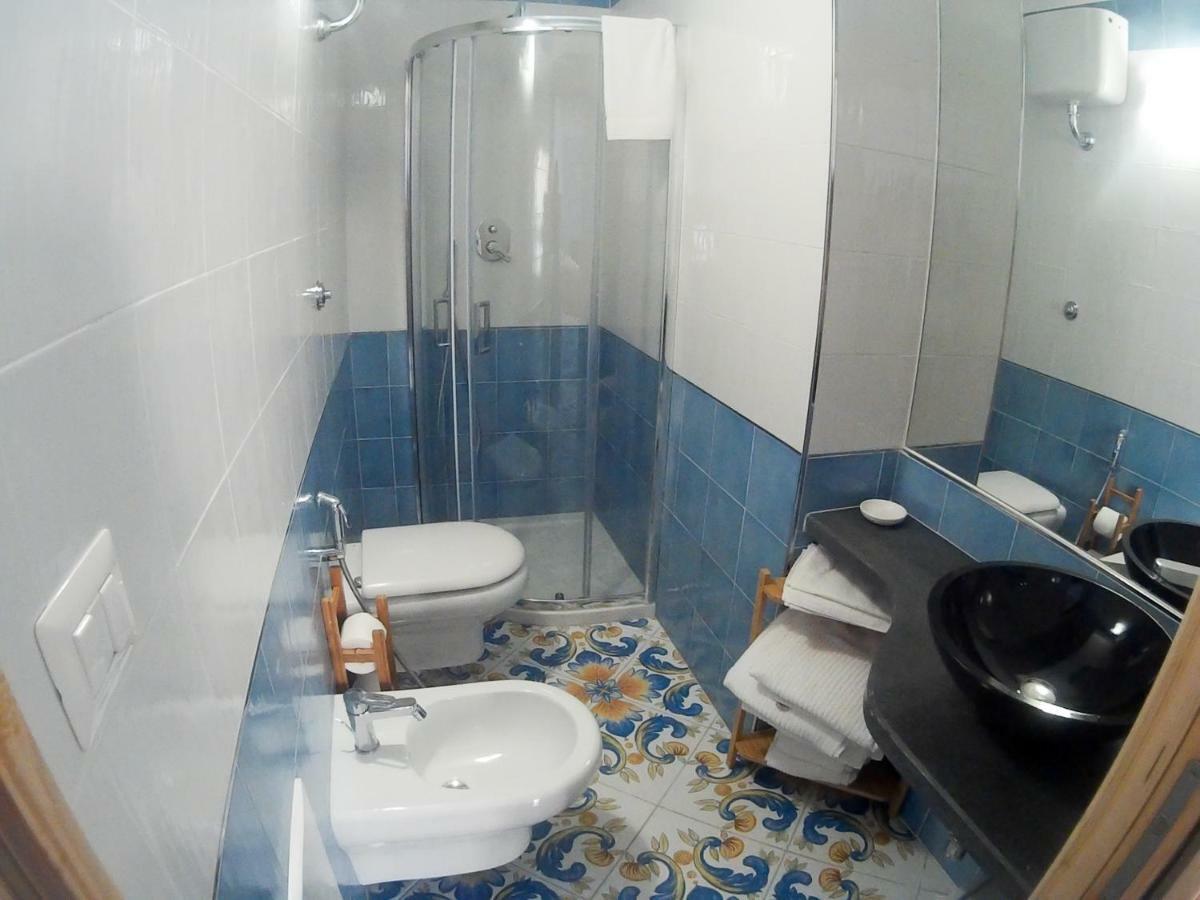 Casa Niccolo Apartment Naples Luaran gambar